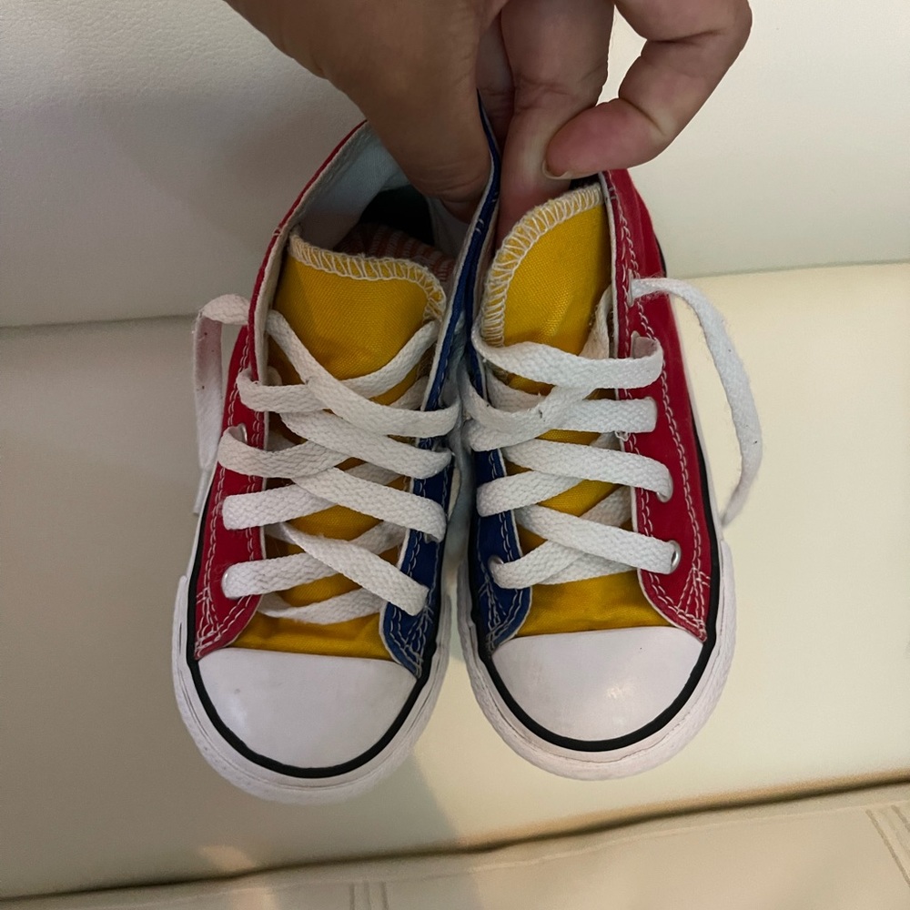 ISO color block converse 9c